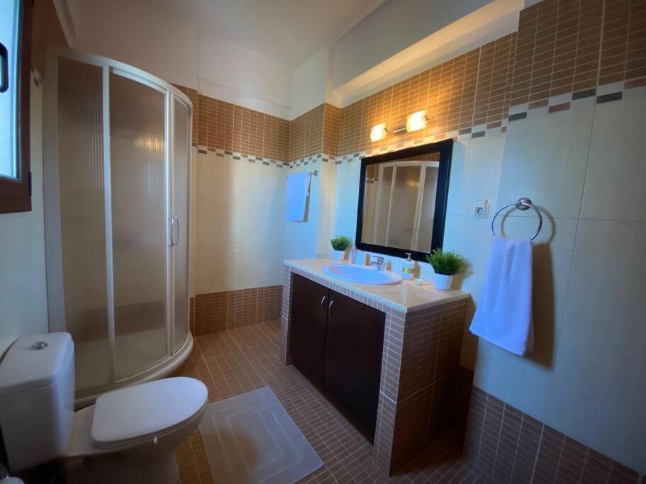 Helen'S House Apartment Paleros Екстериор снимка