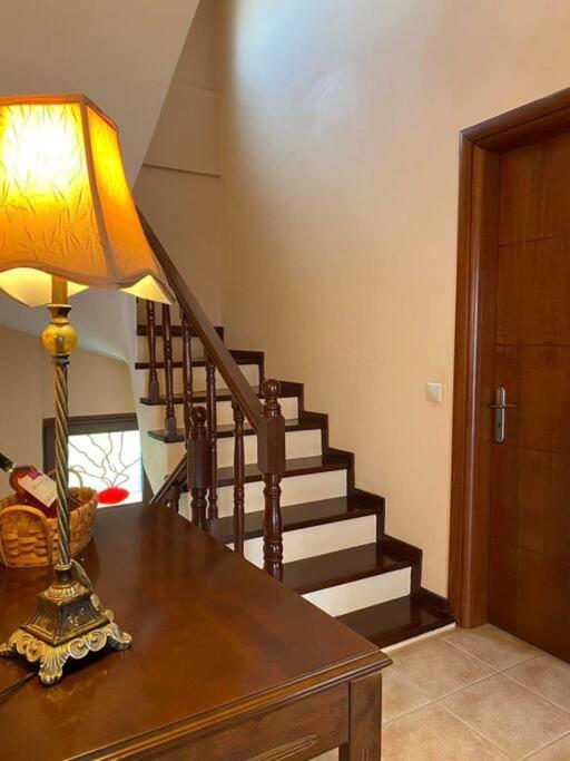 Helen'S House Apartment Paleros Екстериор снимка