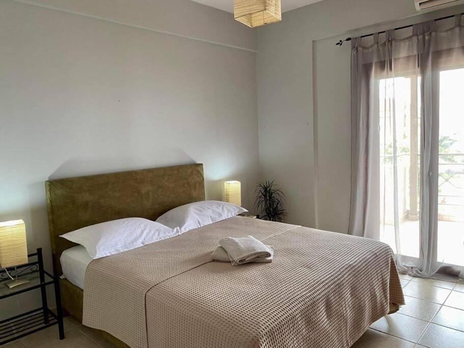 Helen'S House Apartment Paleros Екстериор снимка